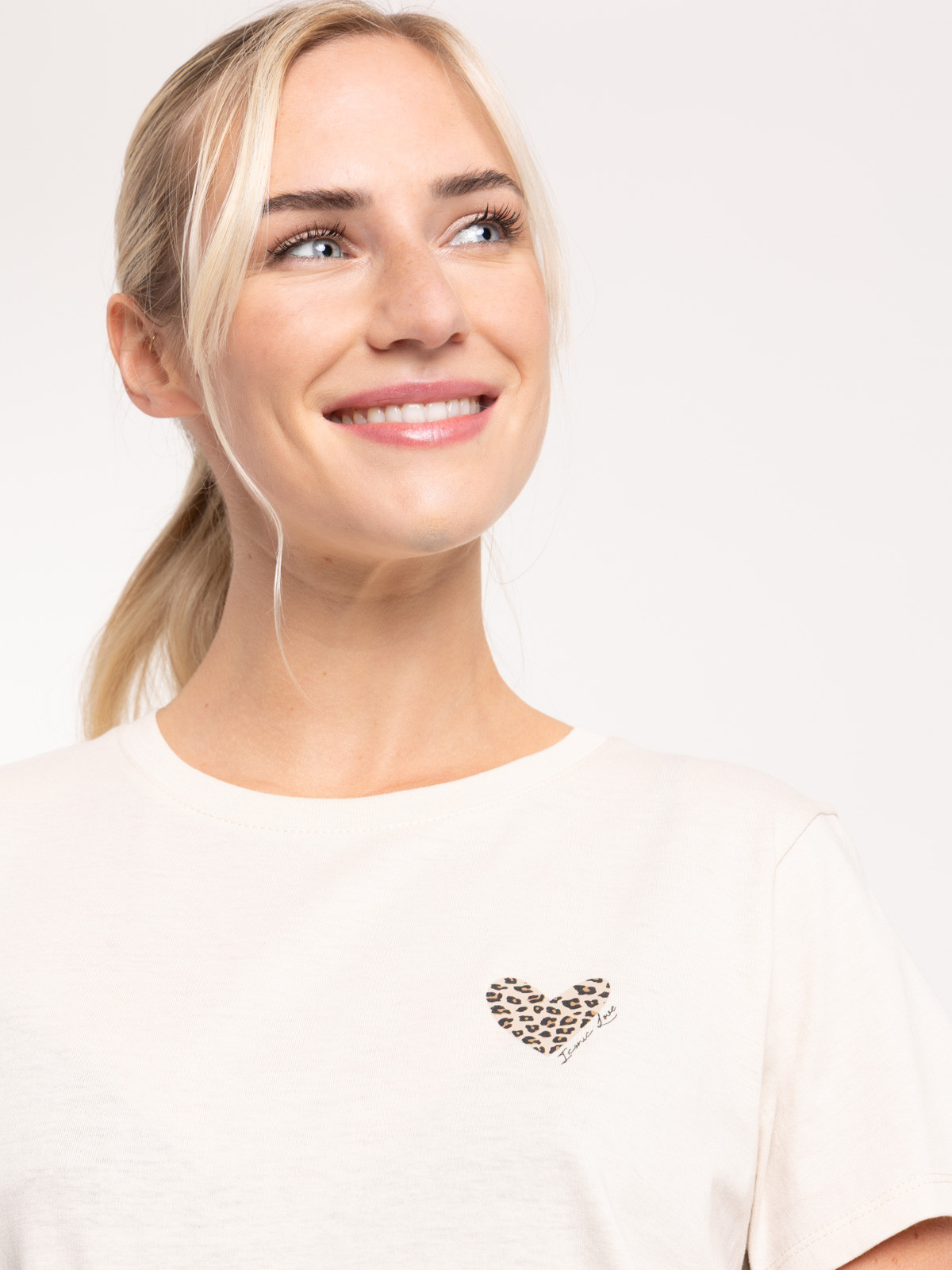 T-shirt coeur léopard femme T-shirt coeur léopard femme