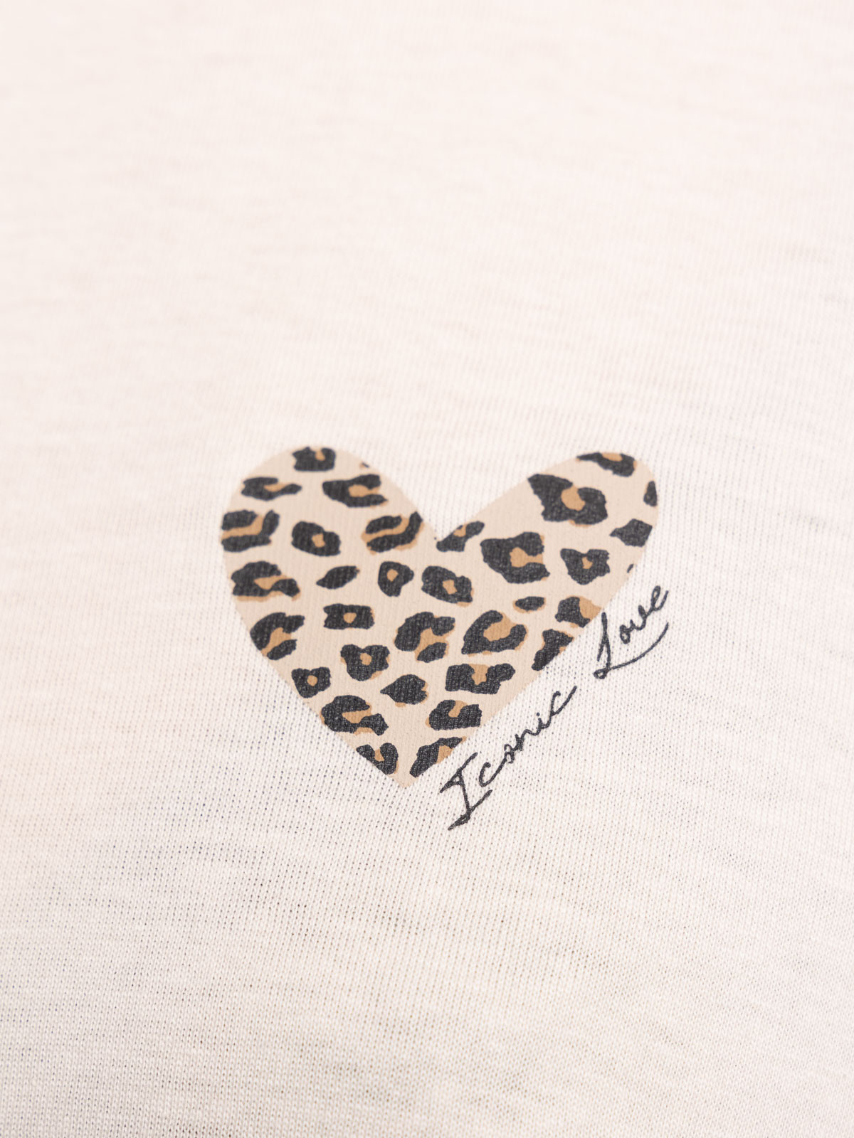 T-shirt coeur léopard femme T-shirt coeur léopard femme