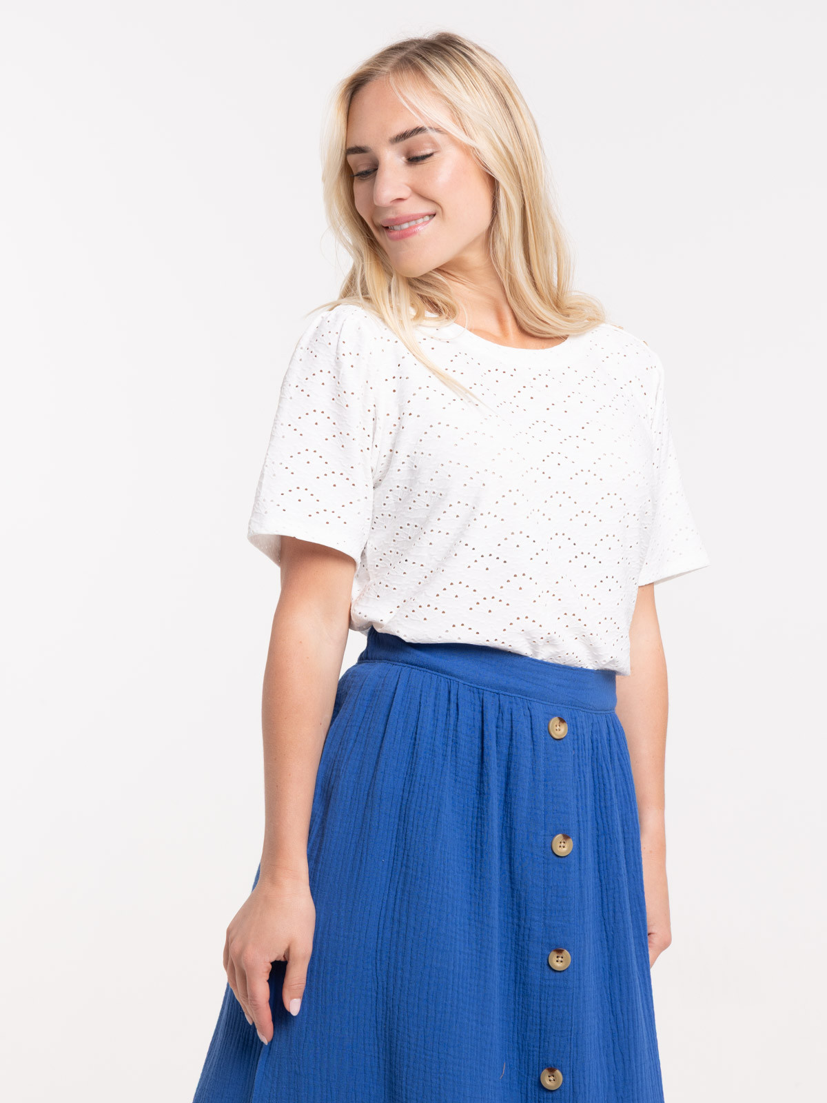 T-shirt boutons épaule femme blanc cassé