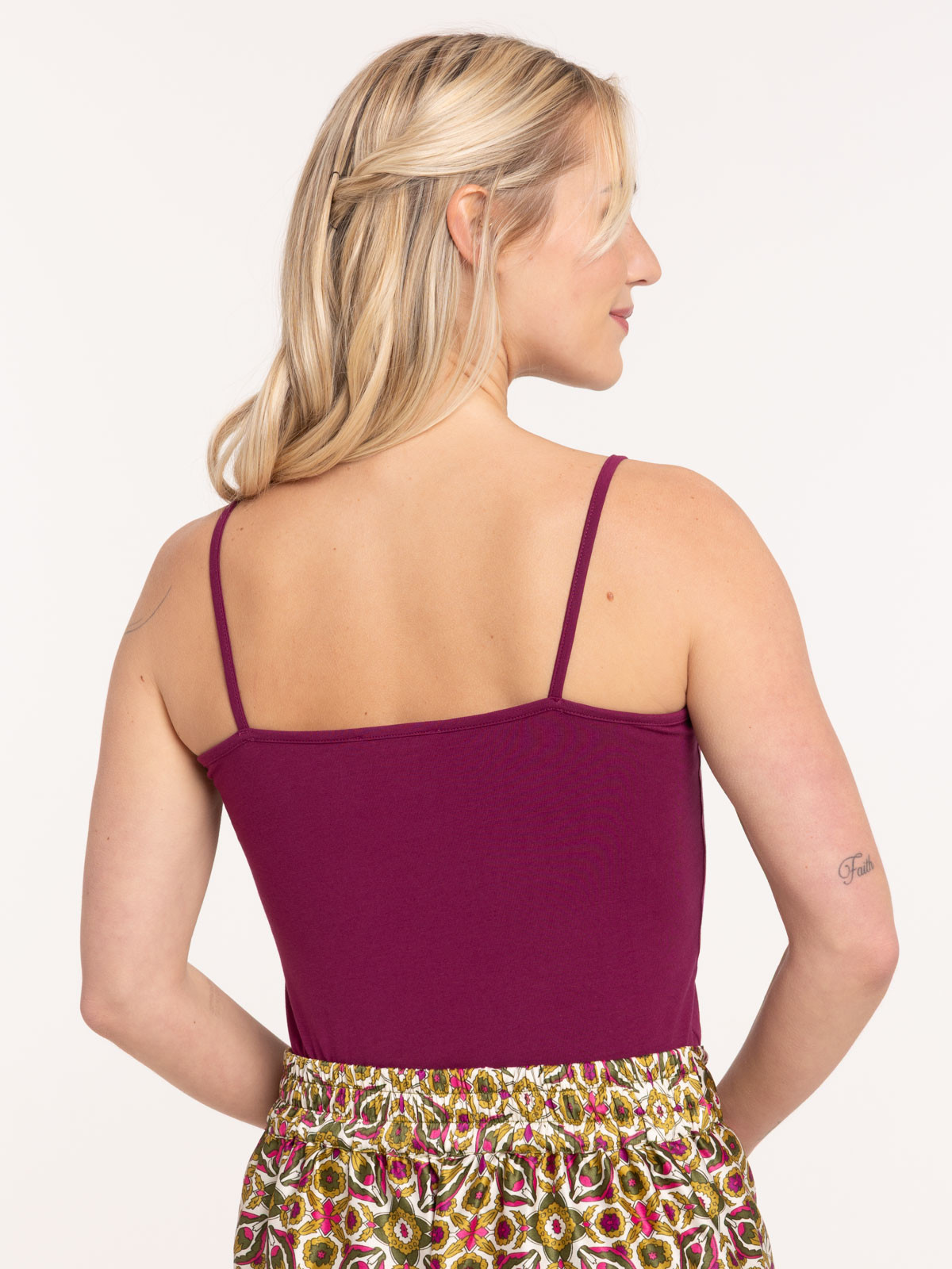 Débardeur bretelles col V givré femme