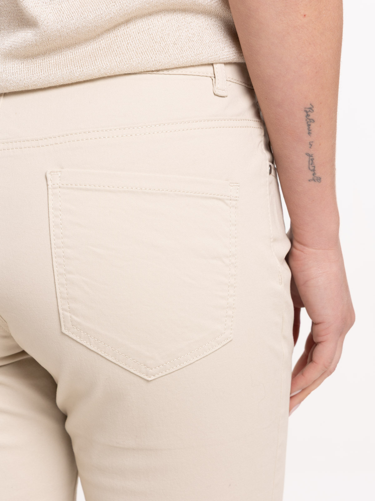 Pantalon skinny 7/8ème femme beige grisé