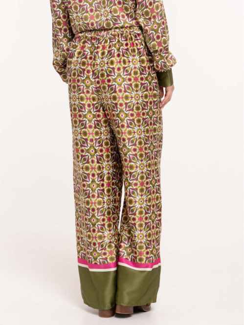 Pantalon large satiné...