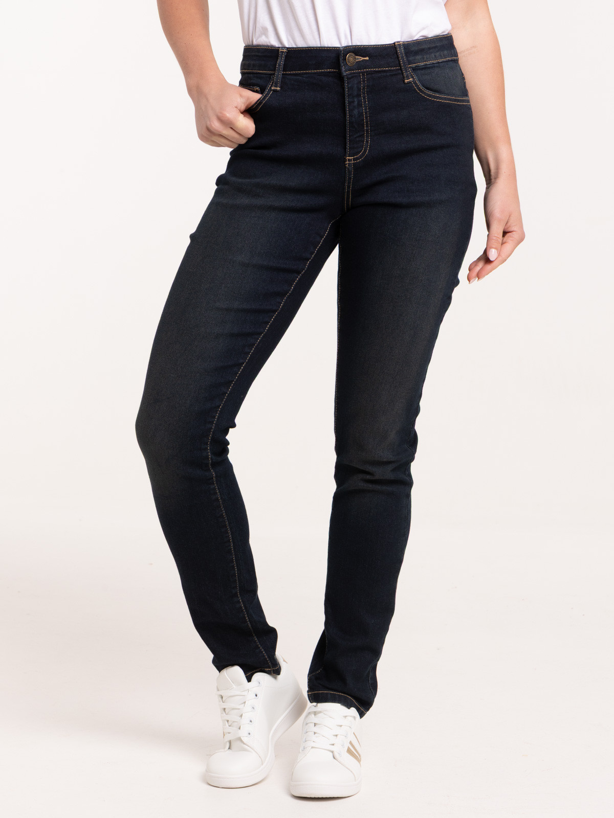 Jean slim brut femme 