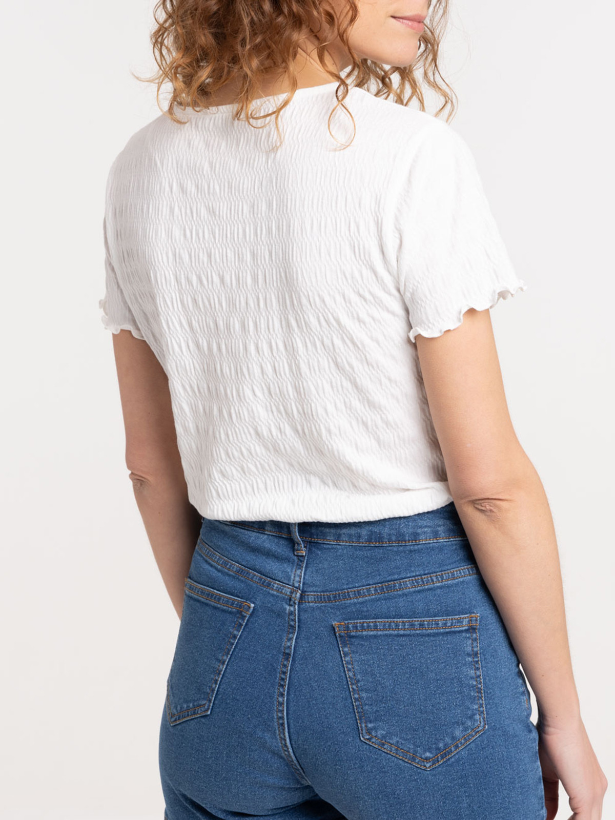 T-shirt col V anneau écru femme T-shirt col V anneau écru femme