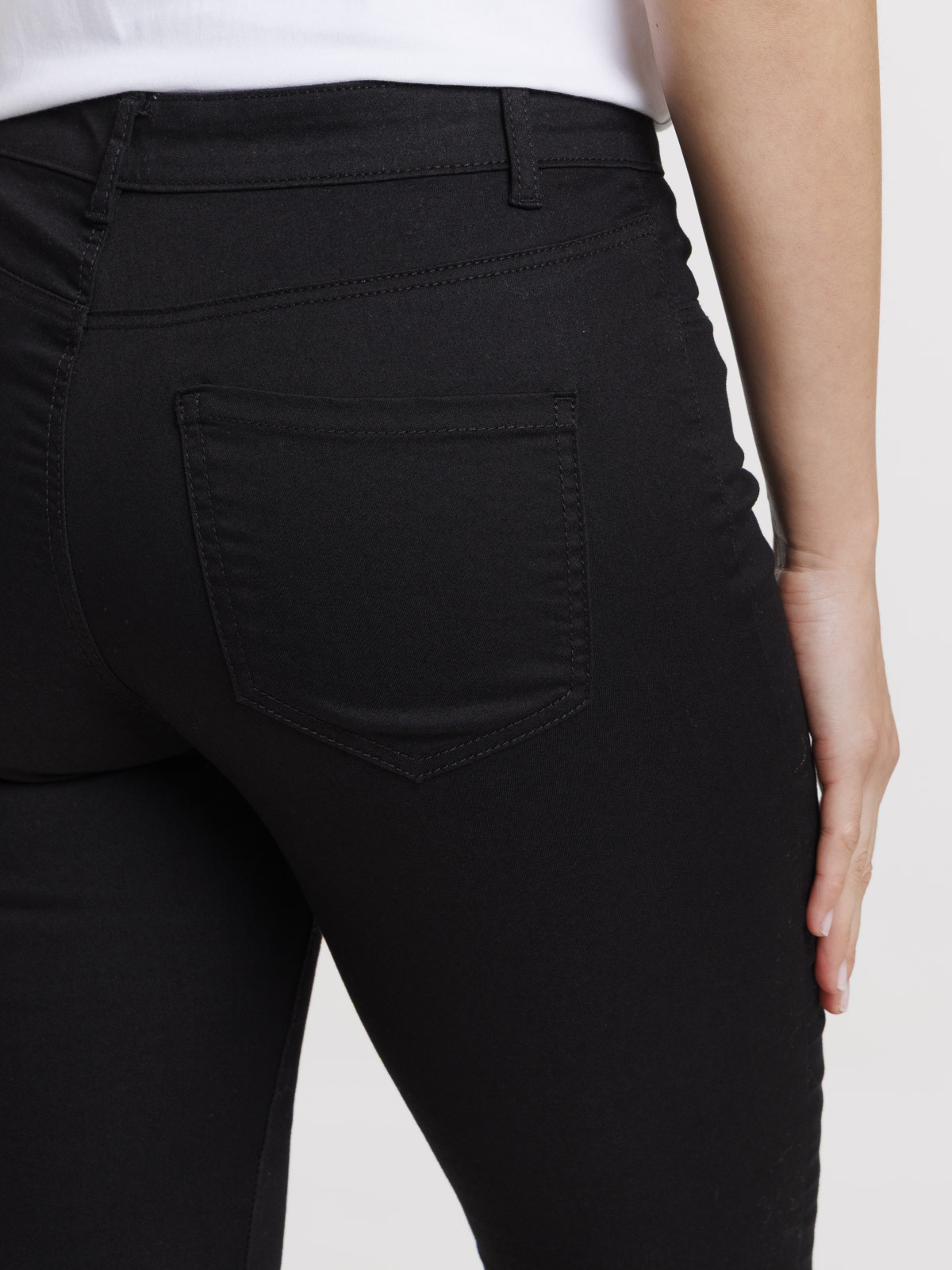 Jean coupe skinny noir femme Jean coupe skinny noir femme