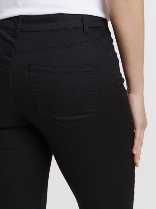 Jean coupe skinny noir femme