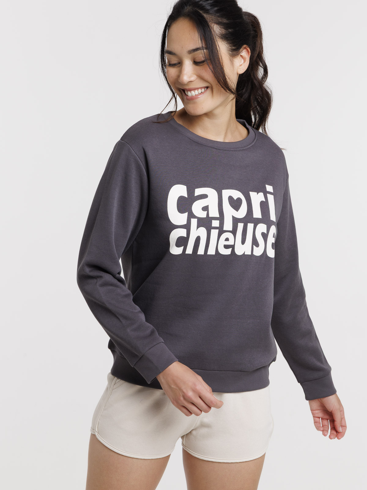 Sweat à message caprichieuse femme