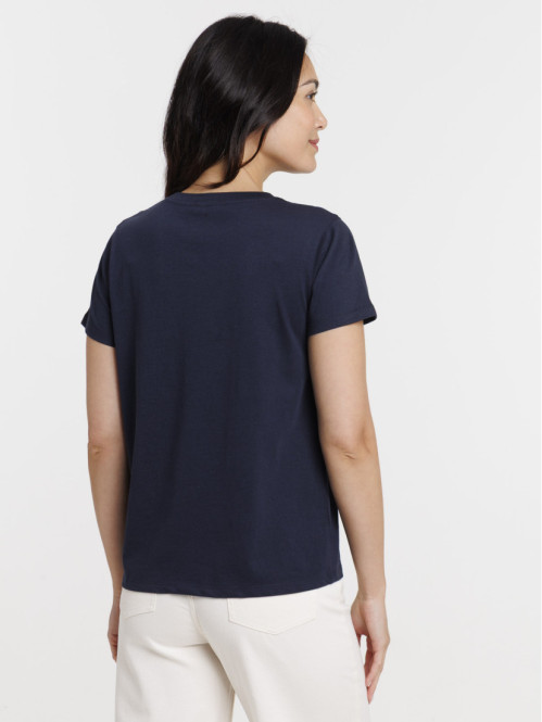 T-shirt attachiante et...