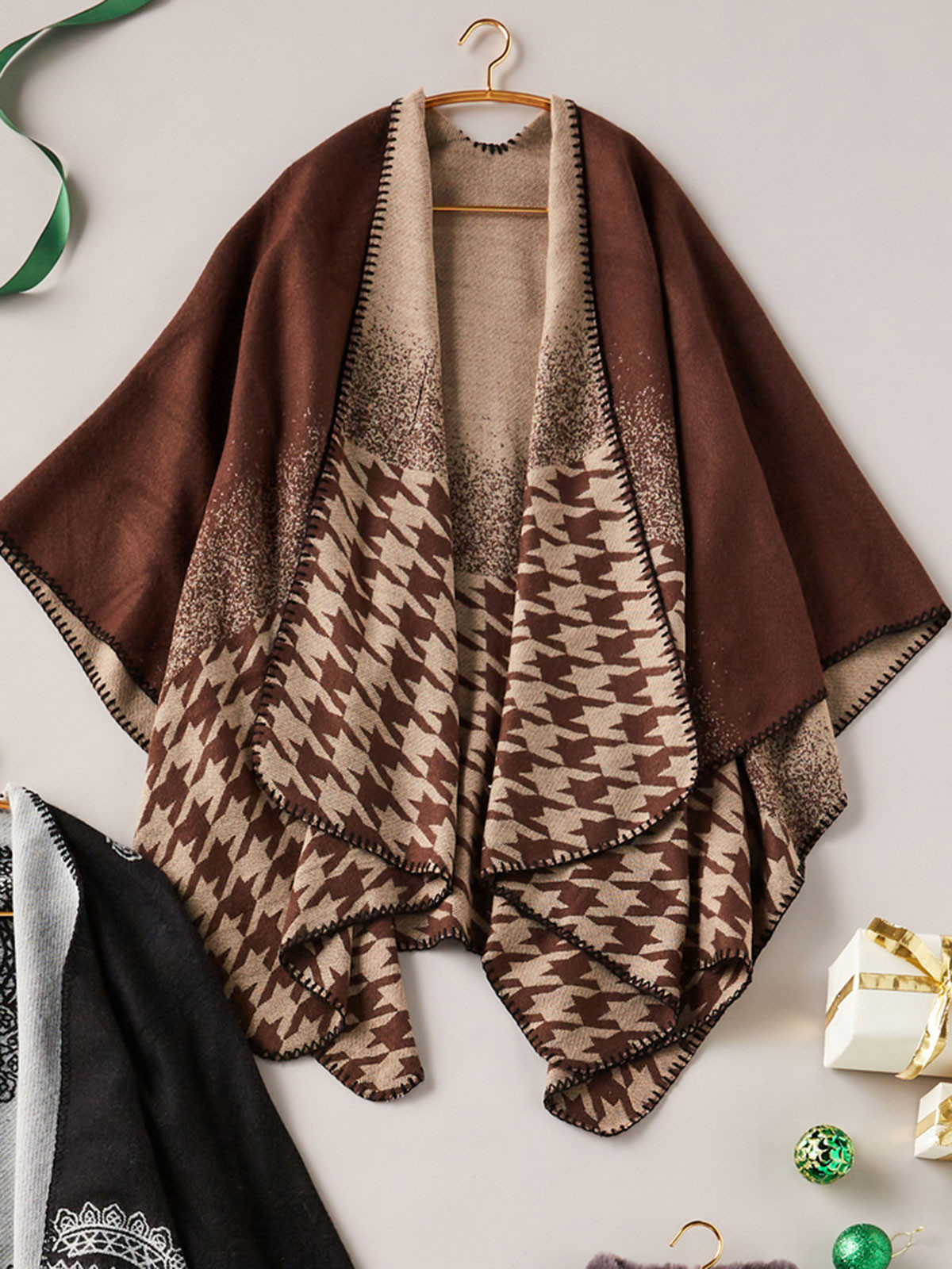 Poncho motif pied de coq femme