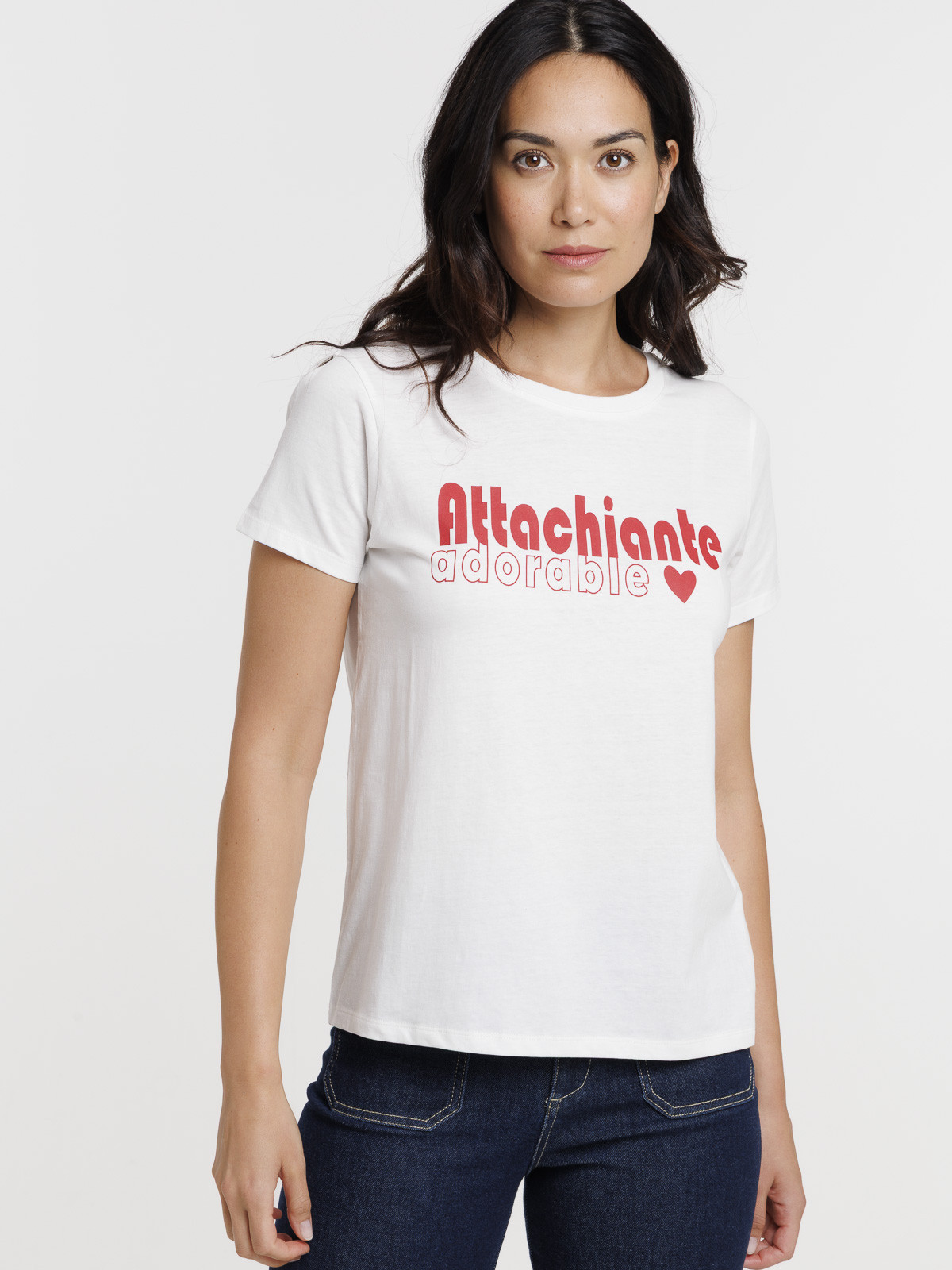 T-shirt attachiante adorable femme