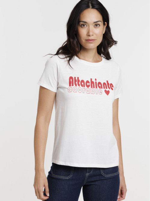 T-shirt attachiante adorable femme