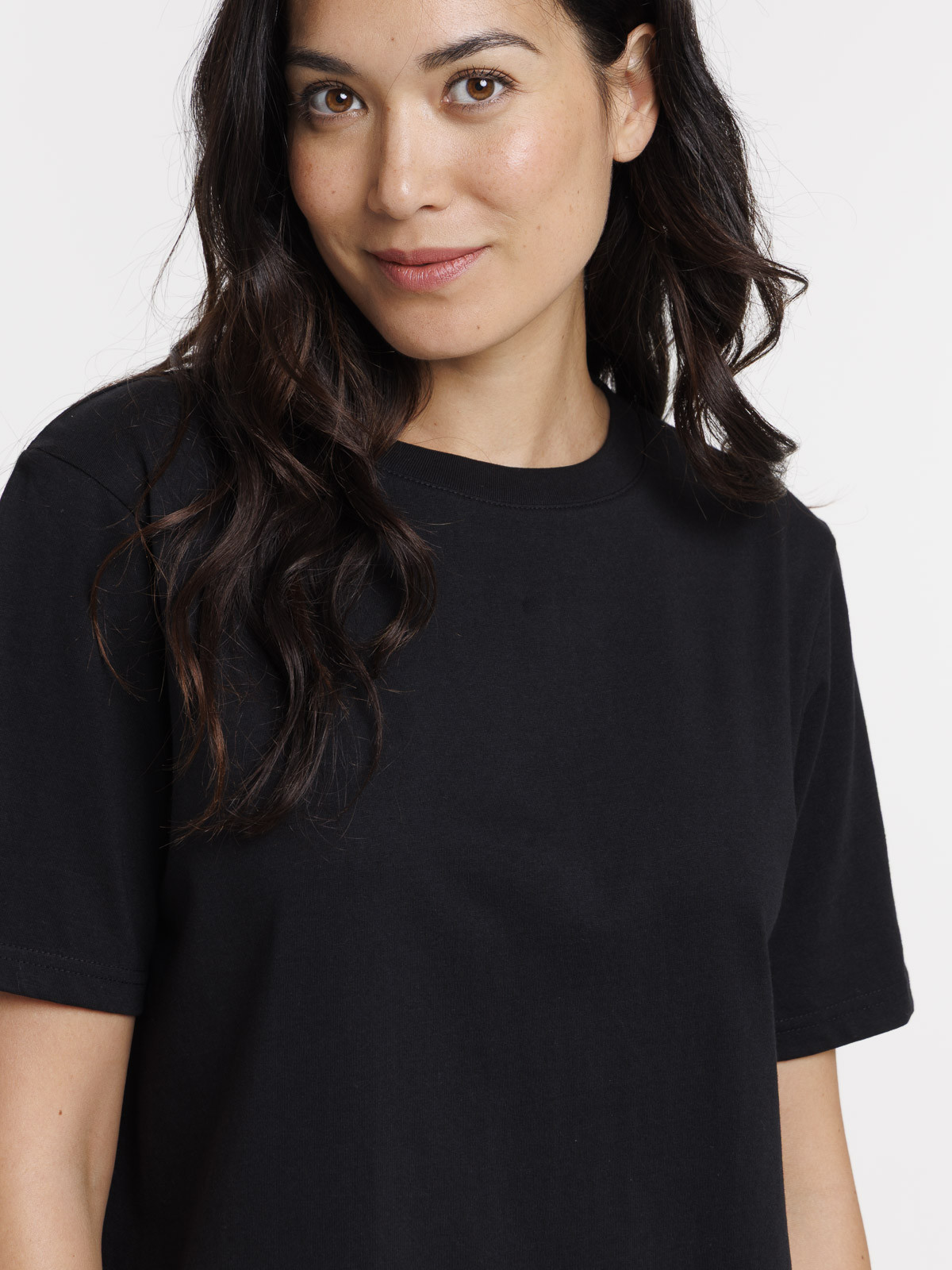 T-shirt col rond oversized noir femme T-shirt col rond oversized noir femme