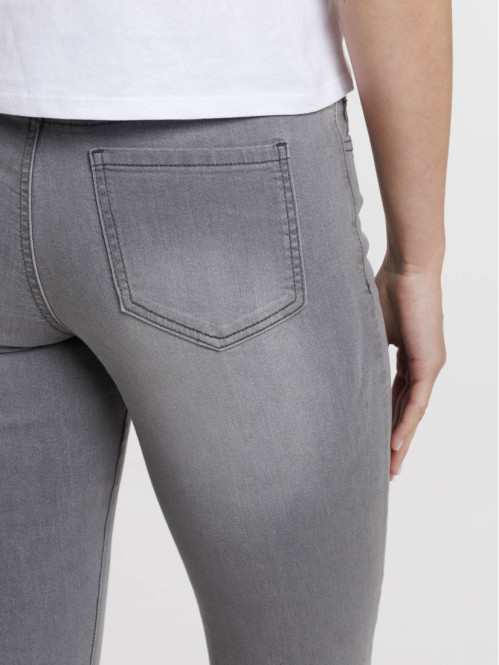 Jean slim basique gris femme