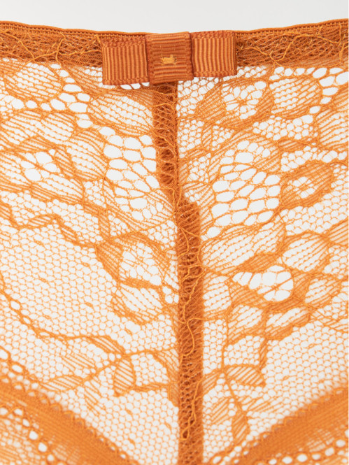 Shorty dentelle caramel femme