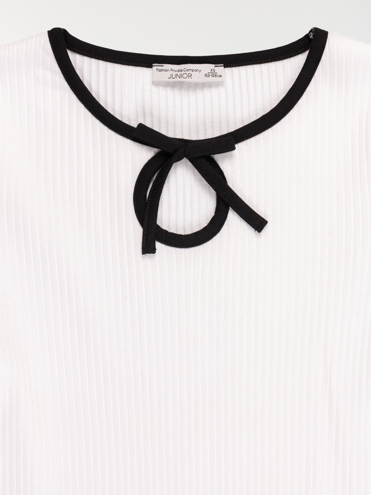 Tee-shirt manches longues fille (XXS-M) Tee-shirt manches longues fille (XXS-M)