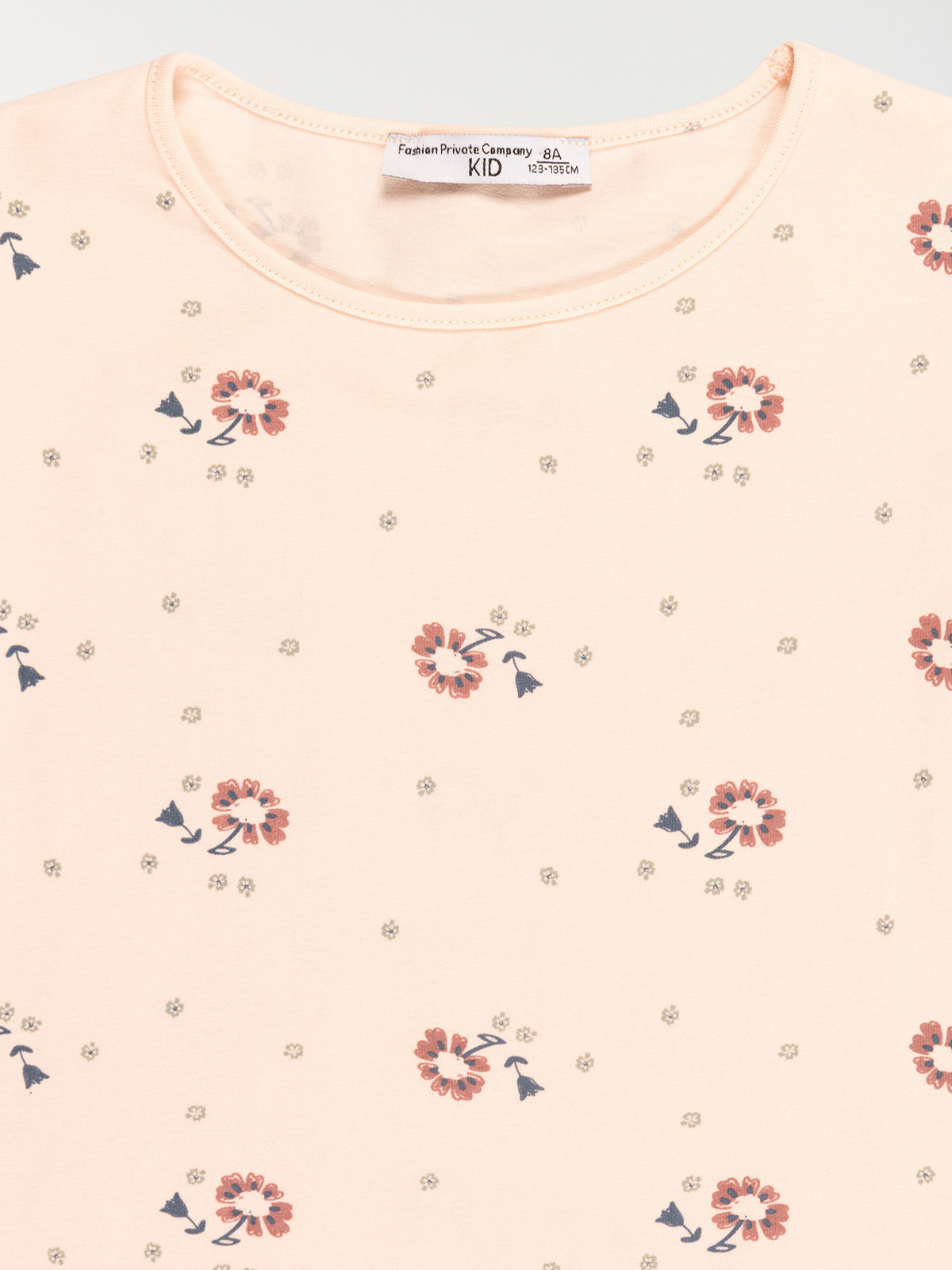 T-shirt fleuri fille (3-12A) T-shirt fleuri fille (3-12A)