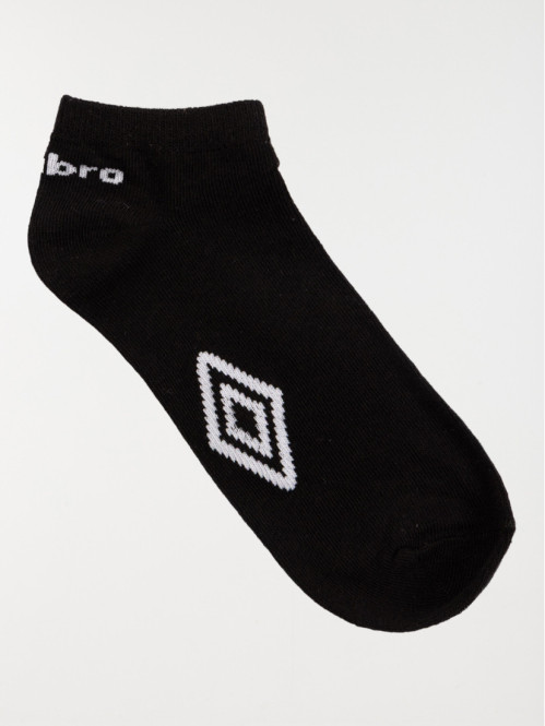 Lot 3 chaussettes Umbro...