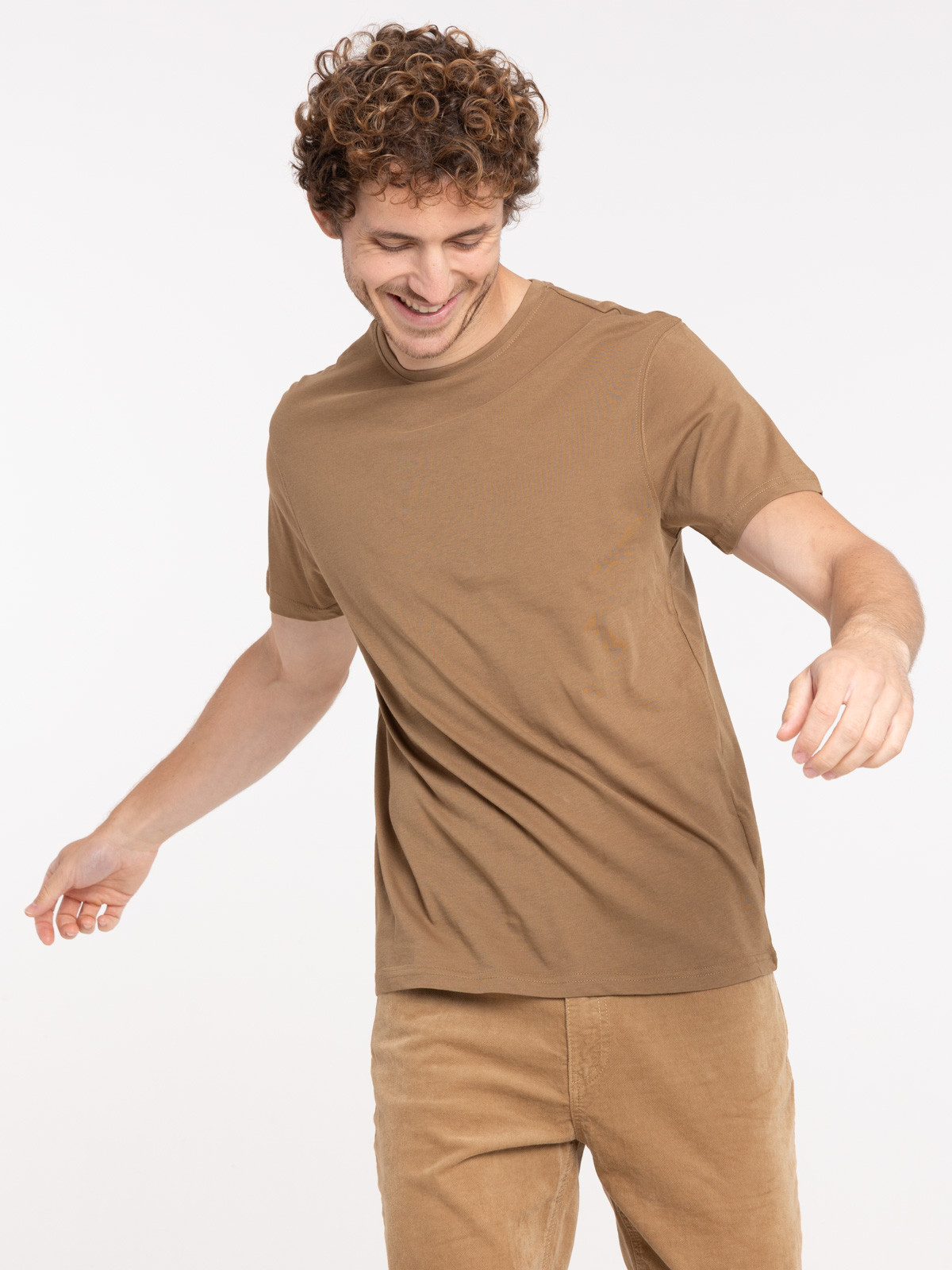 T-shirt col rond café foncé homme