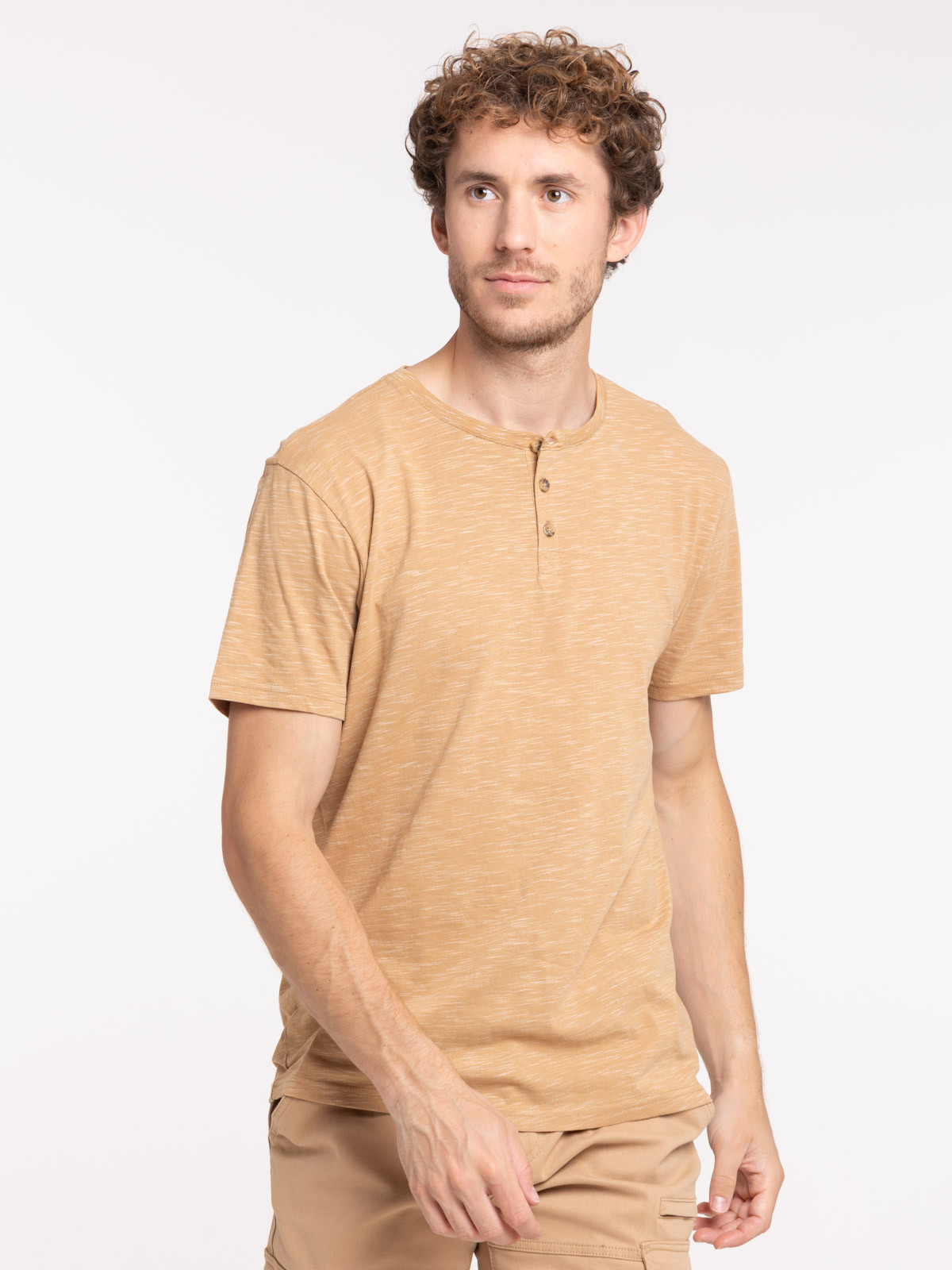T-shirt col rond boutonné homme