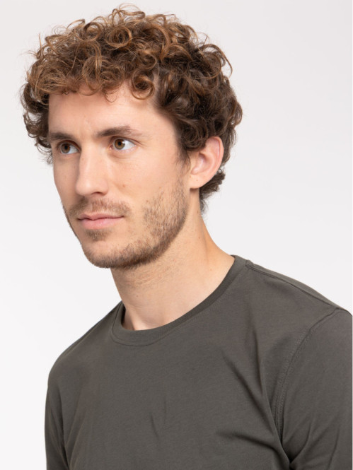 T-shirt manches longues...