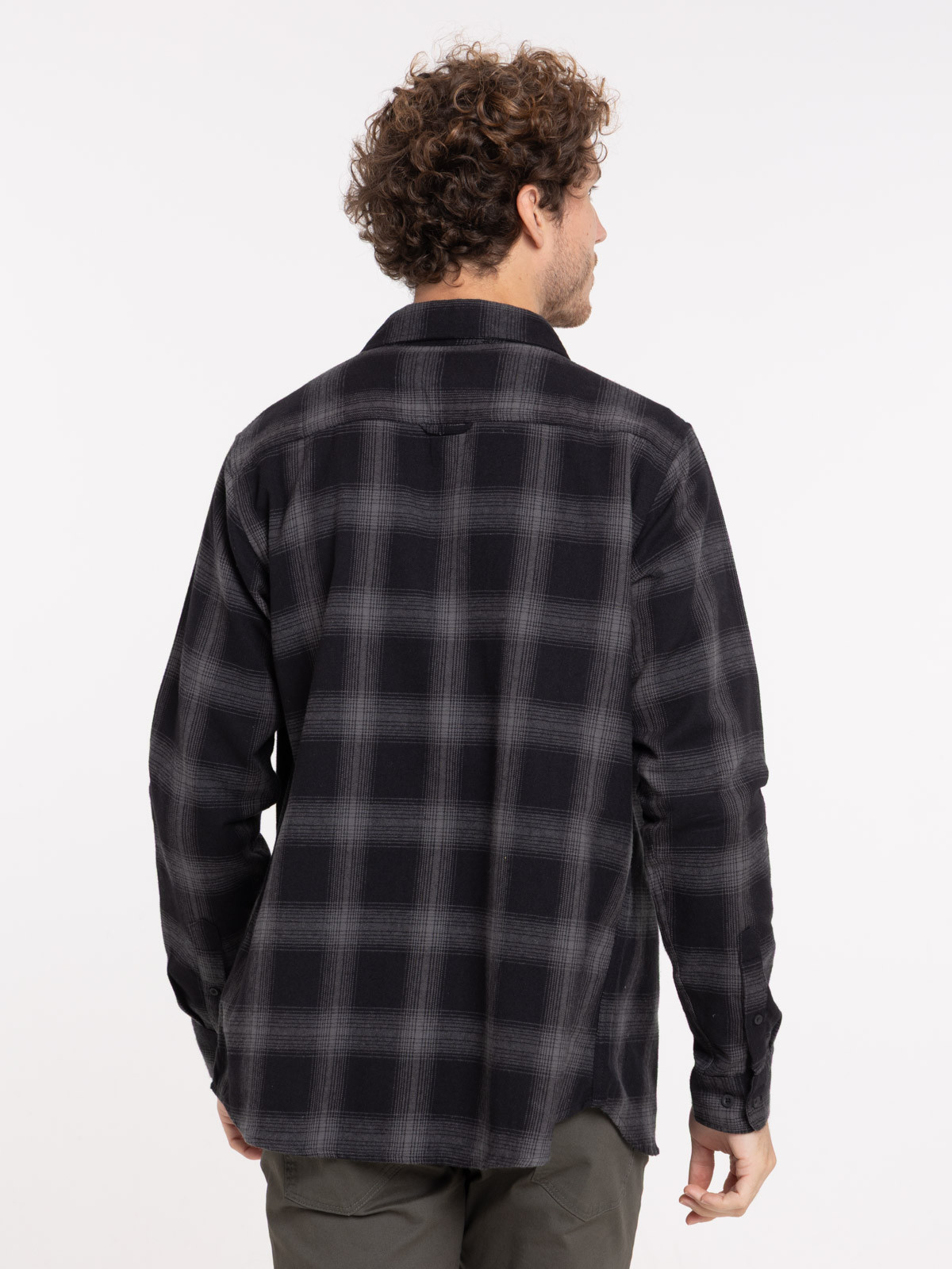 Chemise à carreaux noire homme