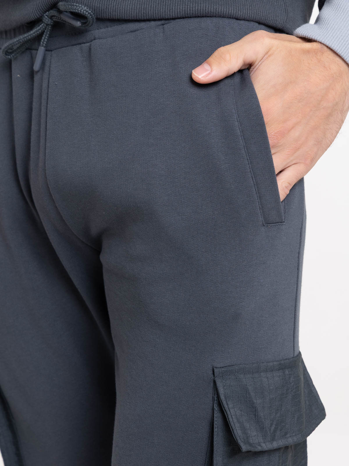 Pantalon cargo multipoches homme