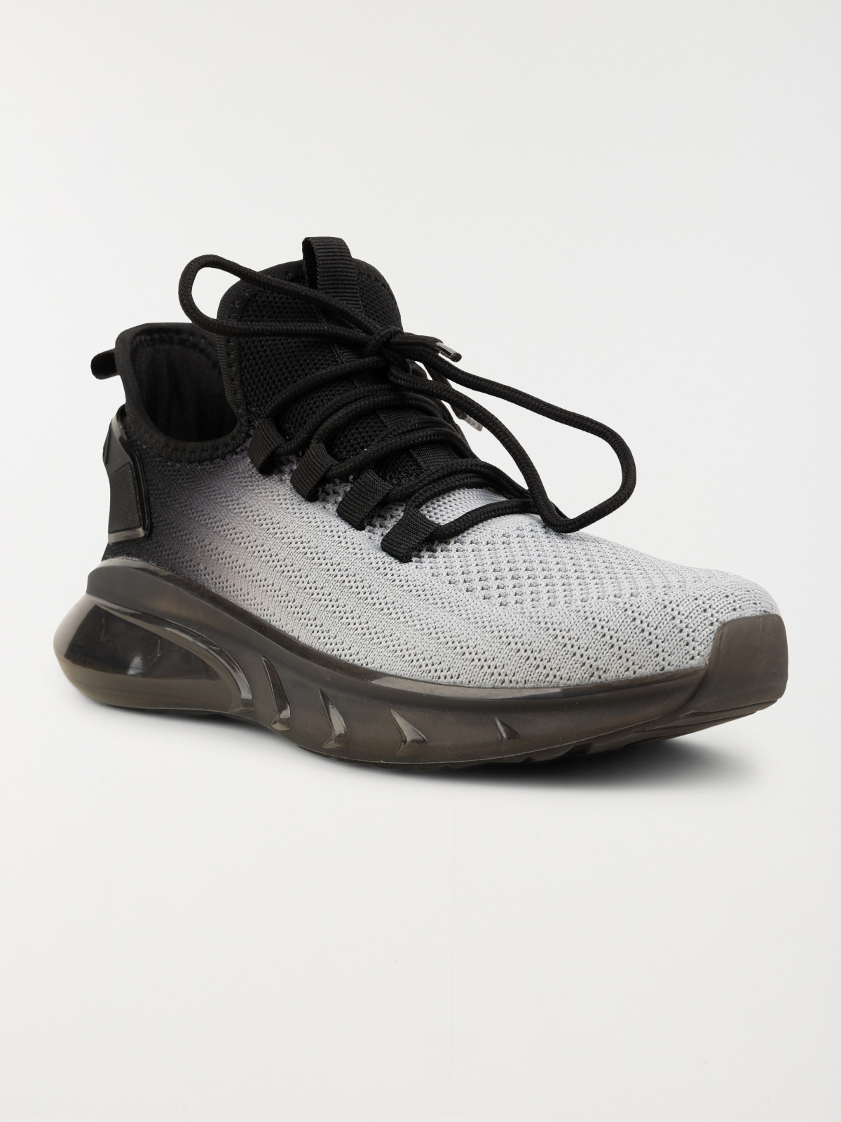 Baskets noires de sport garçon (36-39)