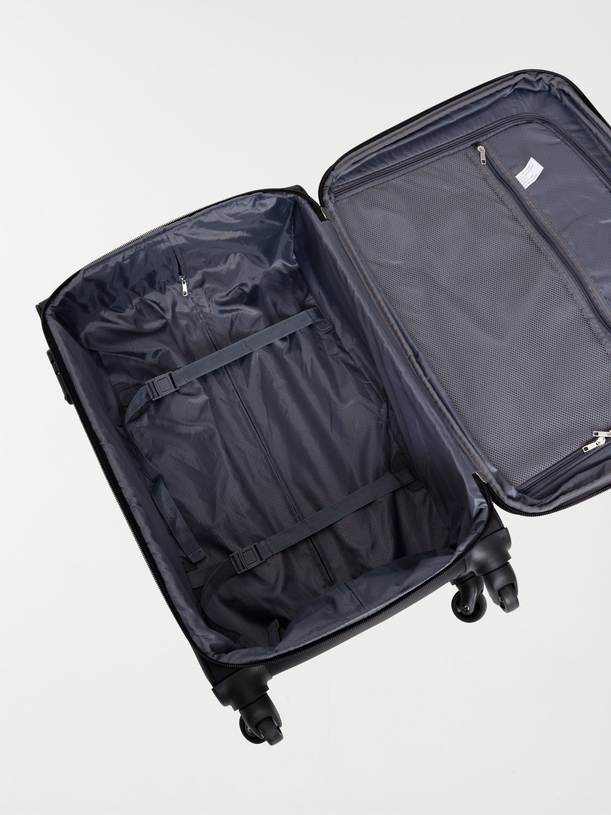 Valise souple à roulettes 42x26x68 cm Valise souple à roulettes 42x26x68 cm