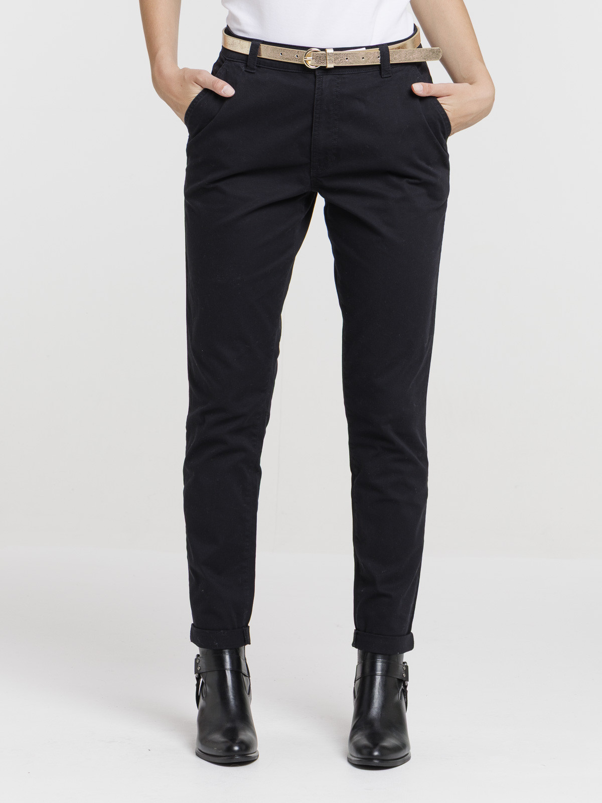 Pantalon chino noir ceinturé femme
