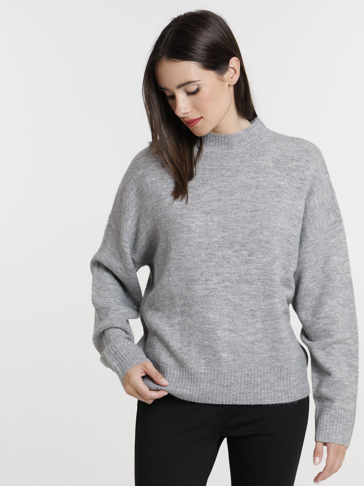Pull femme col montant basique