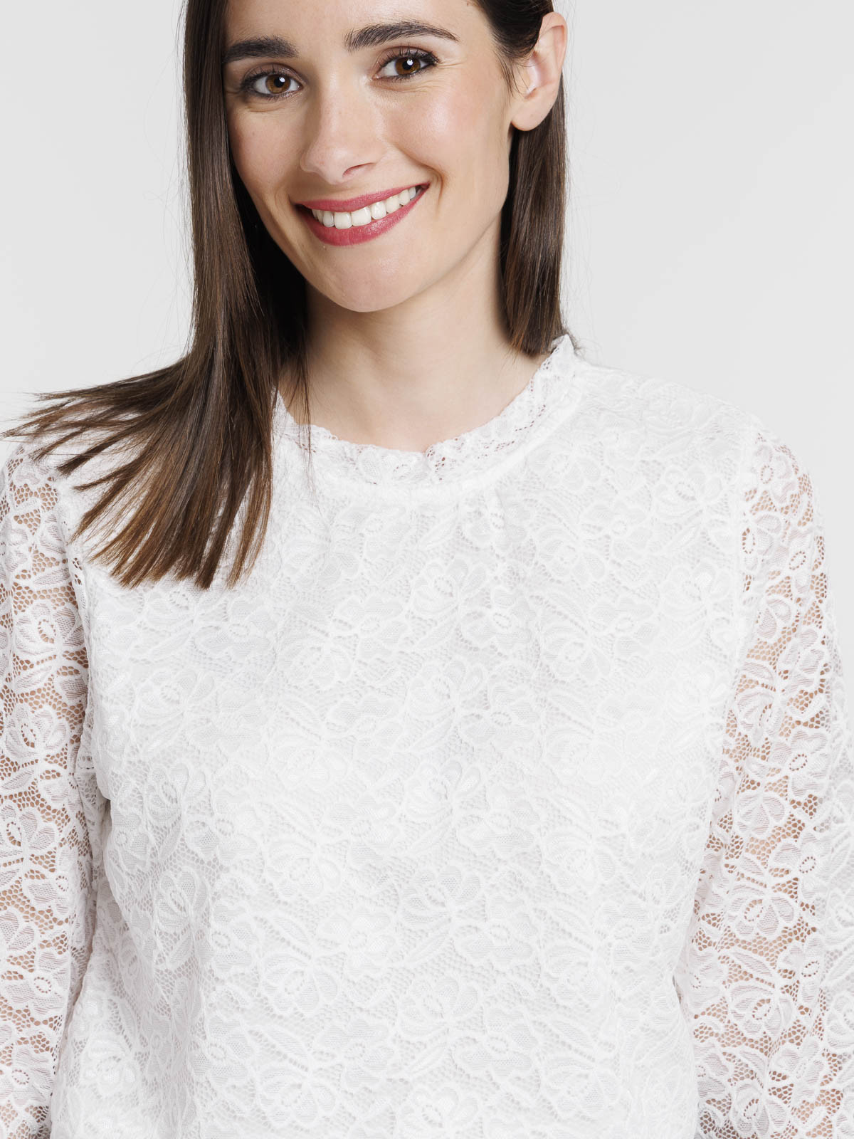 T-shirt col montant blanc cassé femme