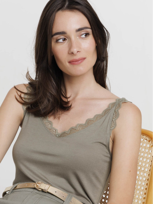 Débardeur col V dentelle tilleul femme