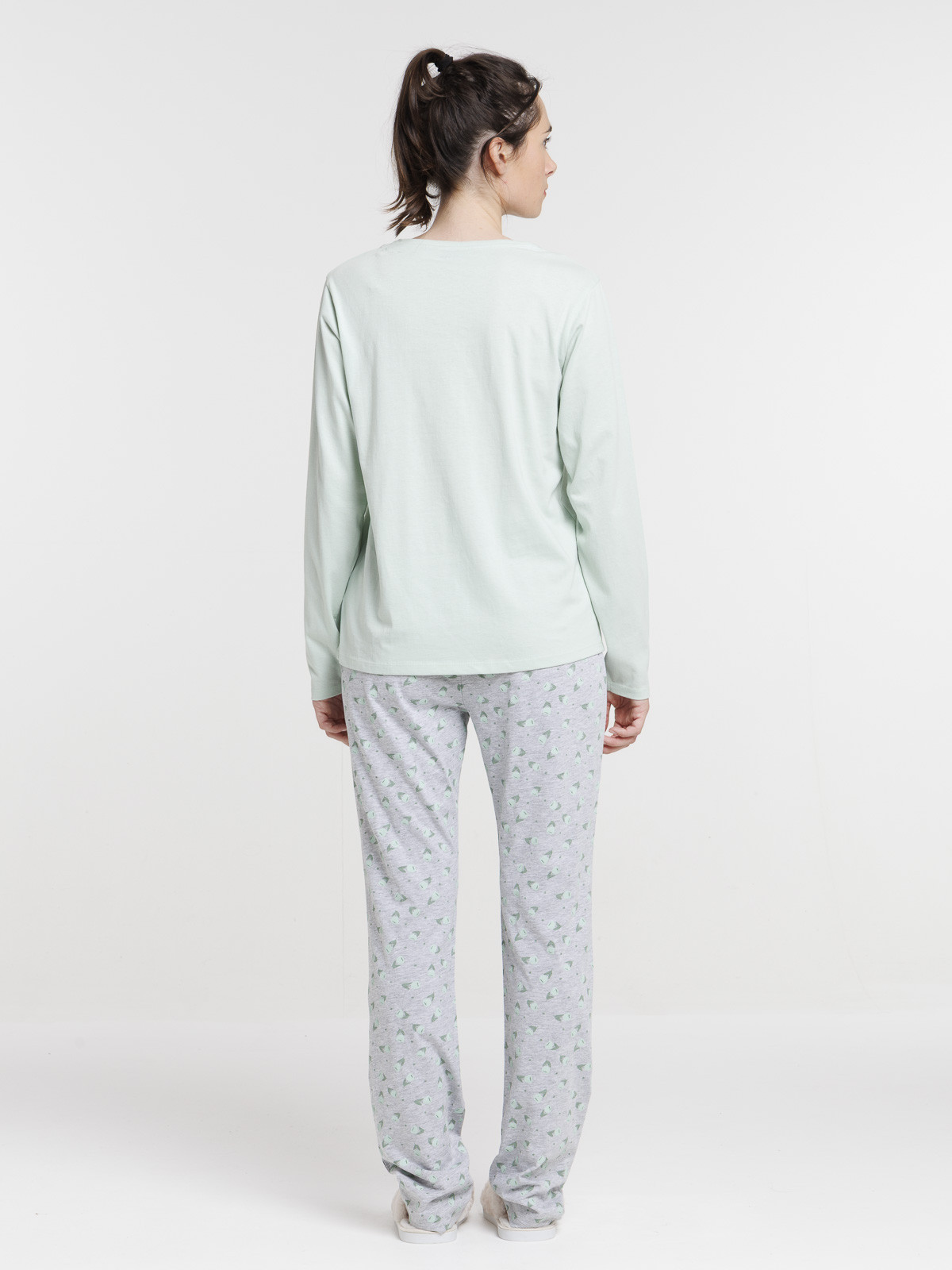 Pyjama motif fleuri femme
