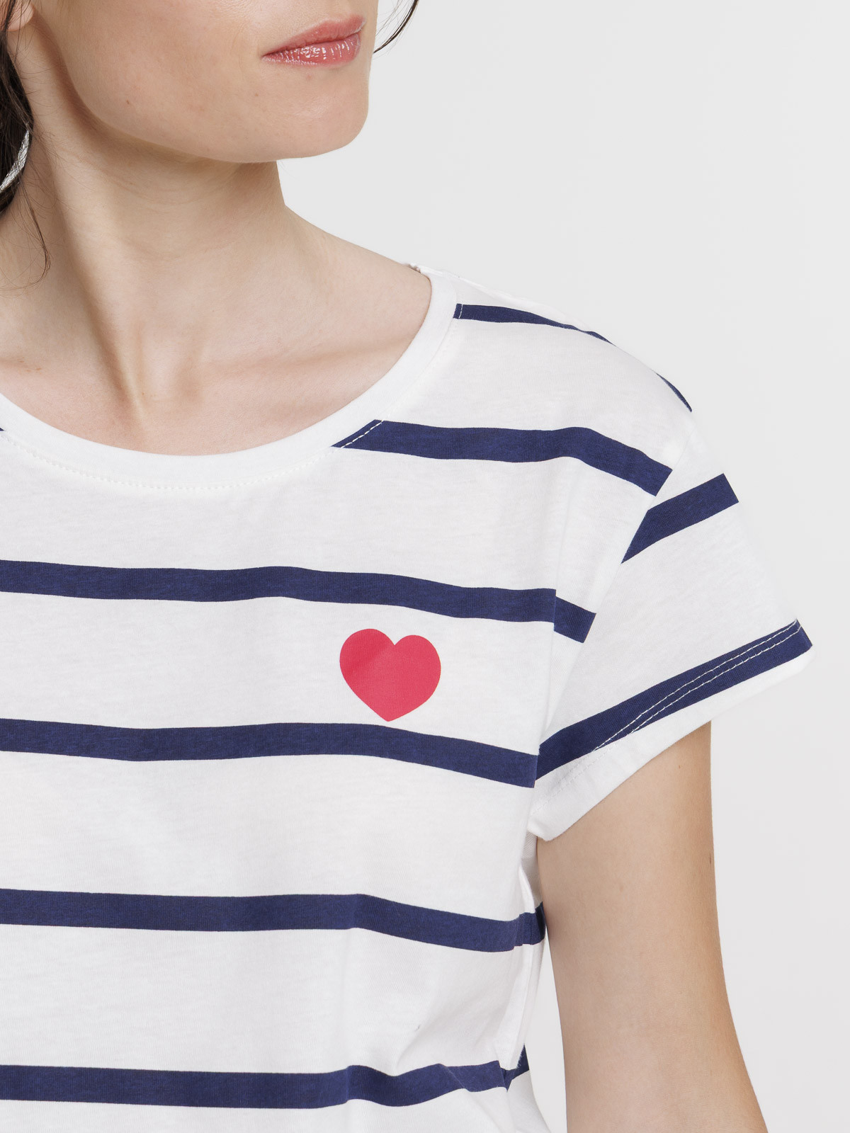 Pyjama rayé et coeur femme