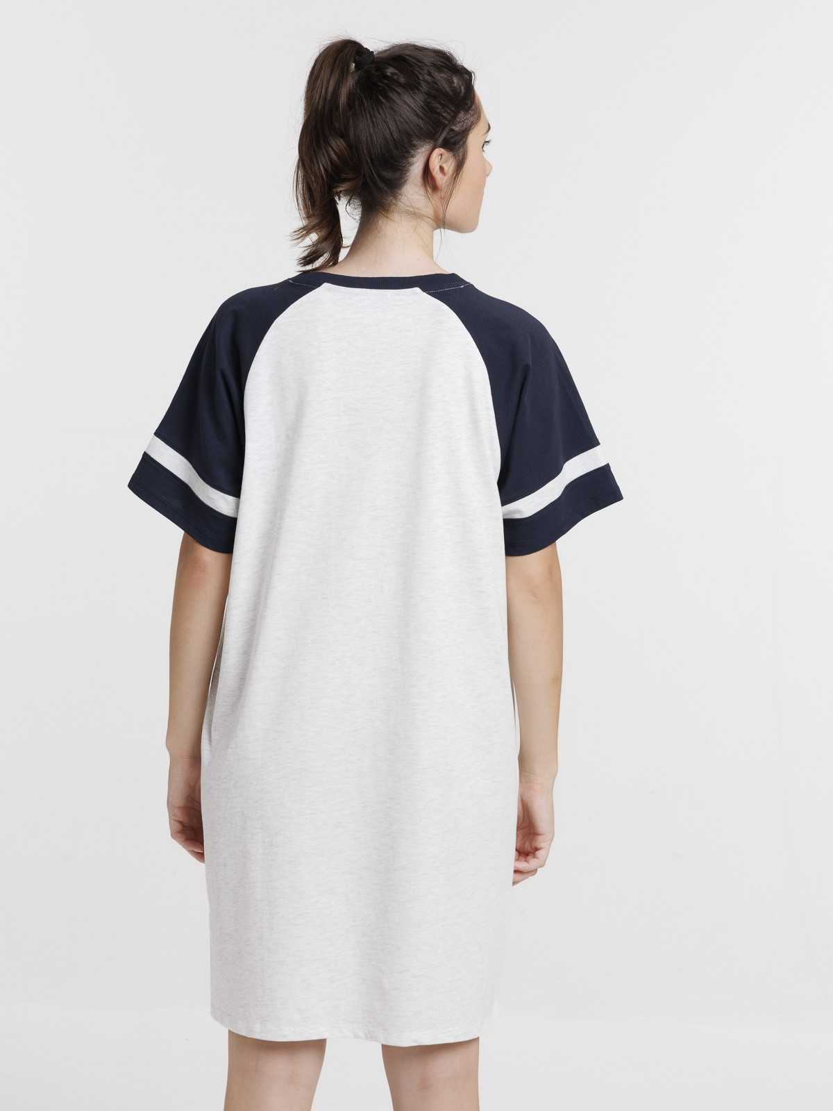 Chemise de nuit collège femme Chemise de nuit collège femme