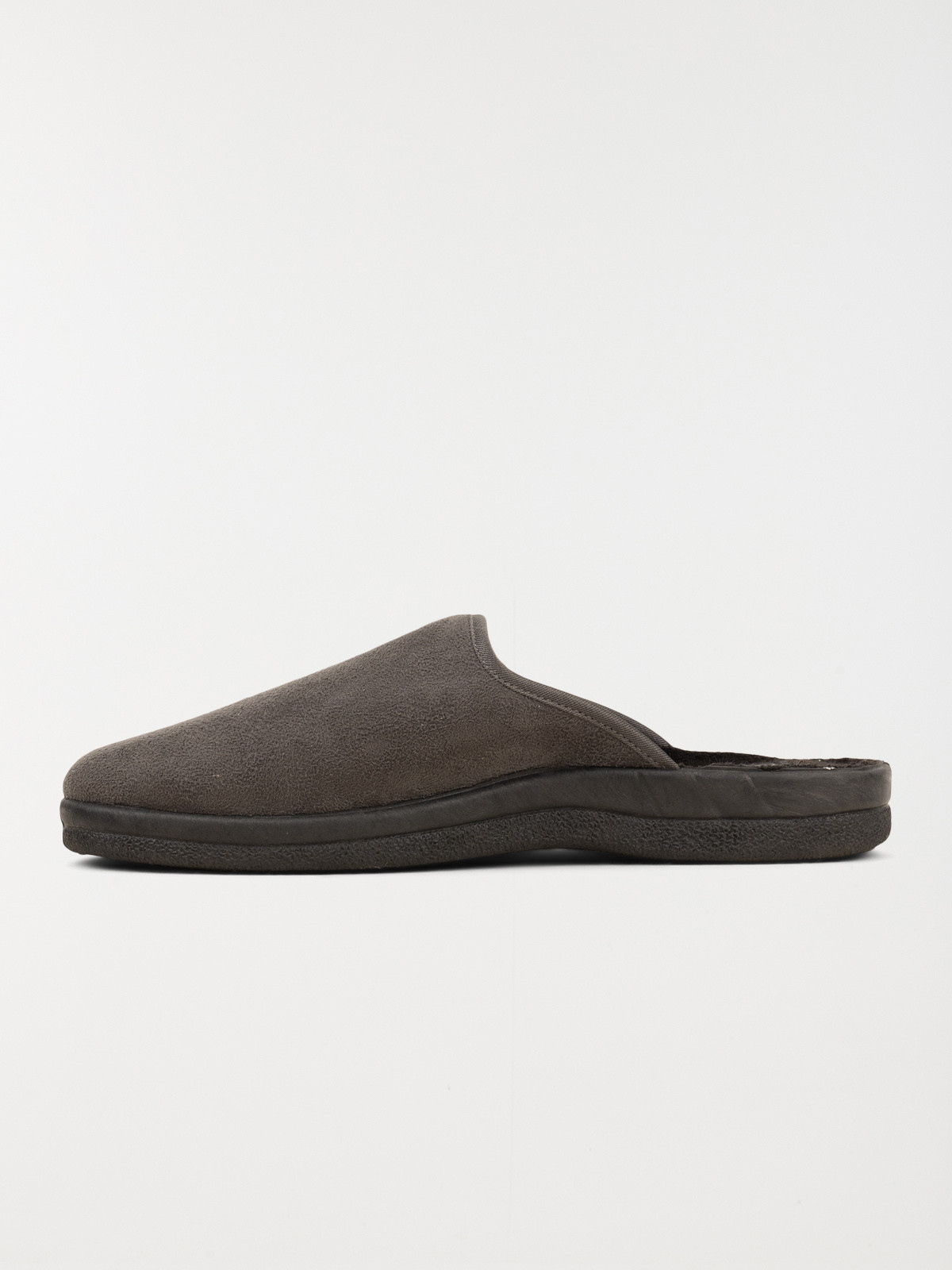 Chausson brodé sport homme (40-46) Chausson brodé sport homme (40-46)