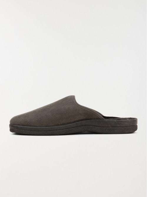 Chausson brodé sport homme (40-46) Chausson brodé sport homme (40-46)