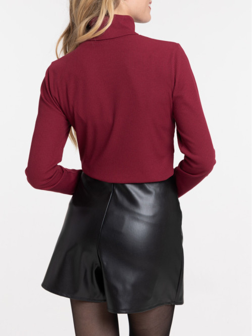 T-shirt col roulé bourgogne...