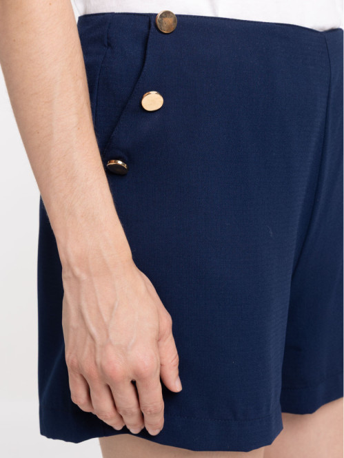 Short boutons dorés femme Short boutons dorés femme
