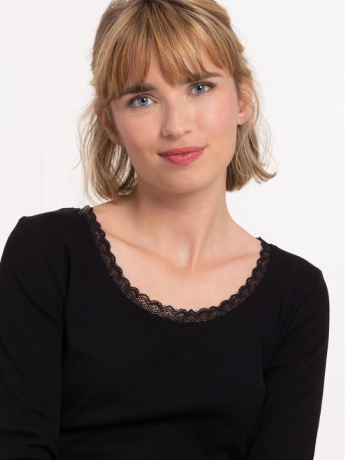 T-shirt noir col rond...