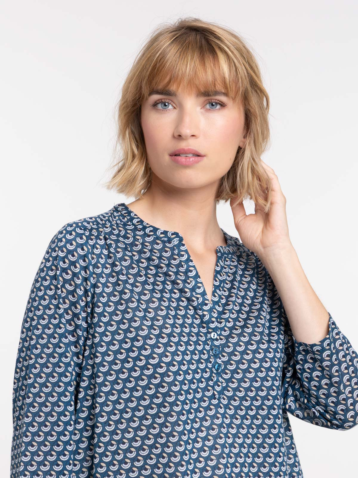 T-shirt bleu gipsy manches 3/4 femme T-shirt bleu gipsy manches 3/4 femme
