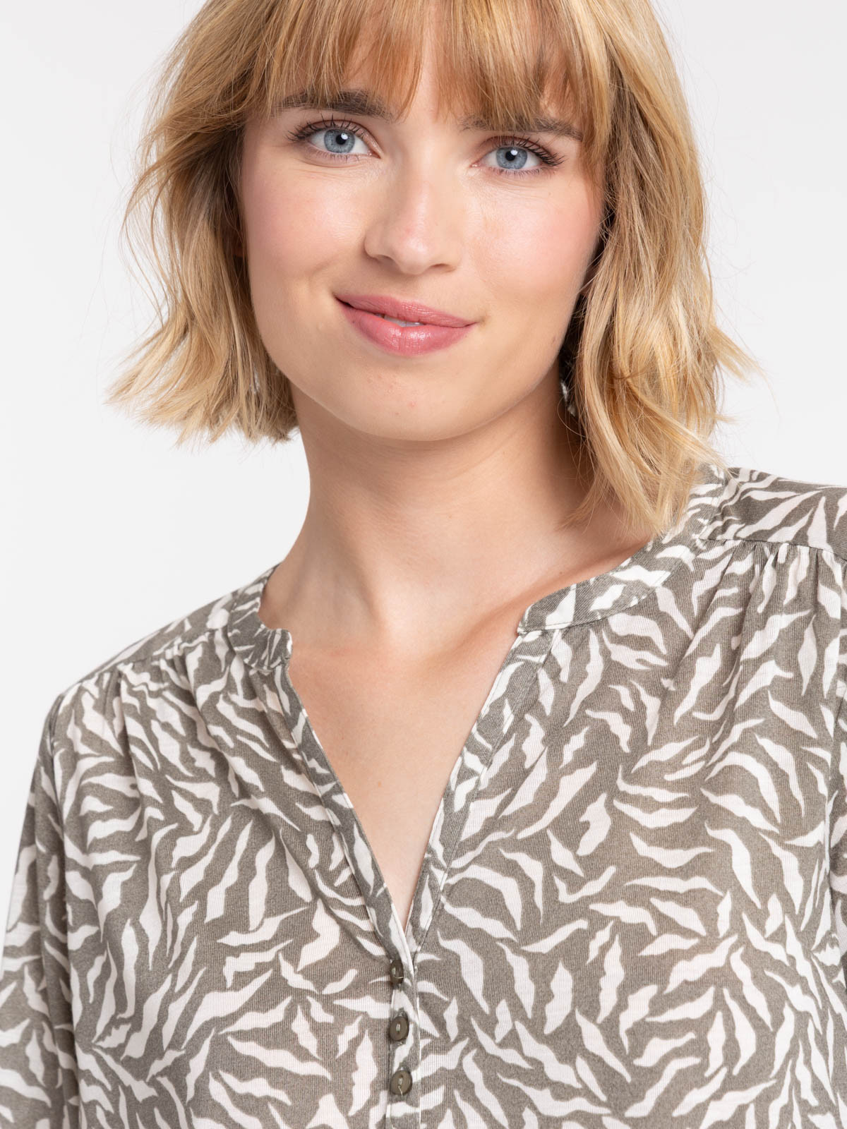 T-shirt manches 3/4 tilleul femme T-shirt manches 3/4 tilleul femme