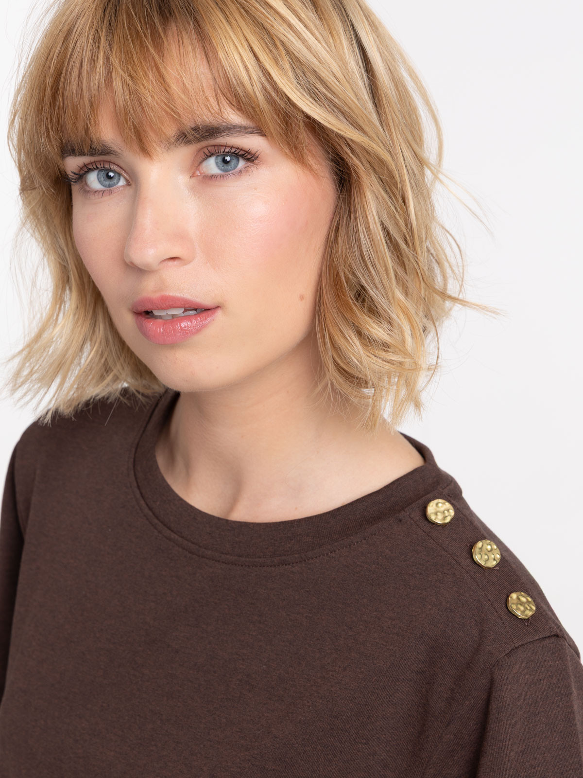 T-shirt boutons épaule femme T-shirt boutons épaule femme