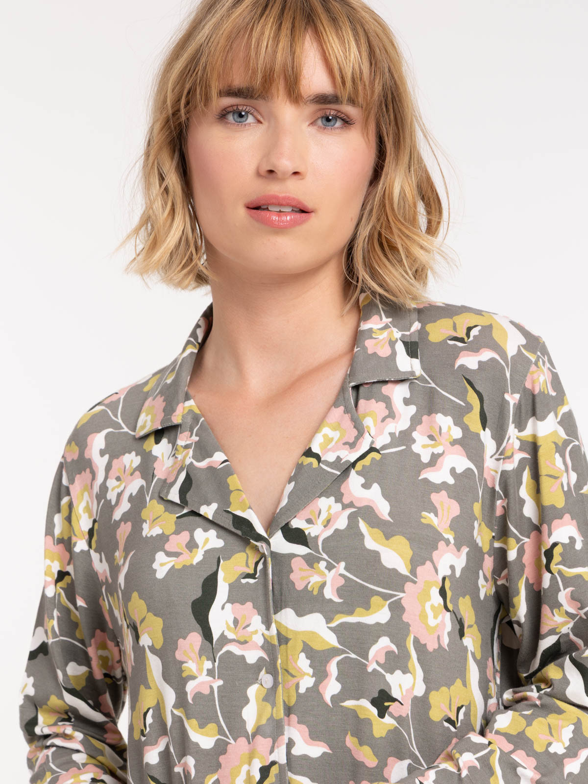 Chemise de nuit motif floral femme