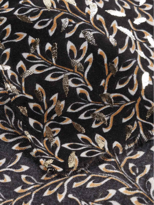 Foulard imprimé feuillage...