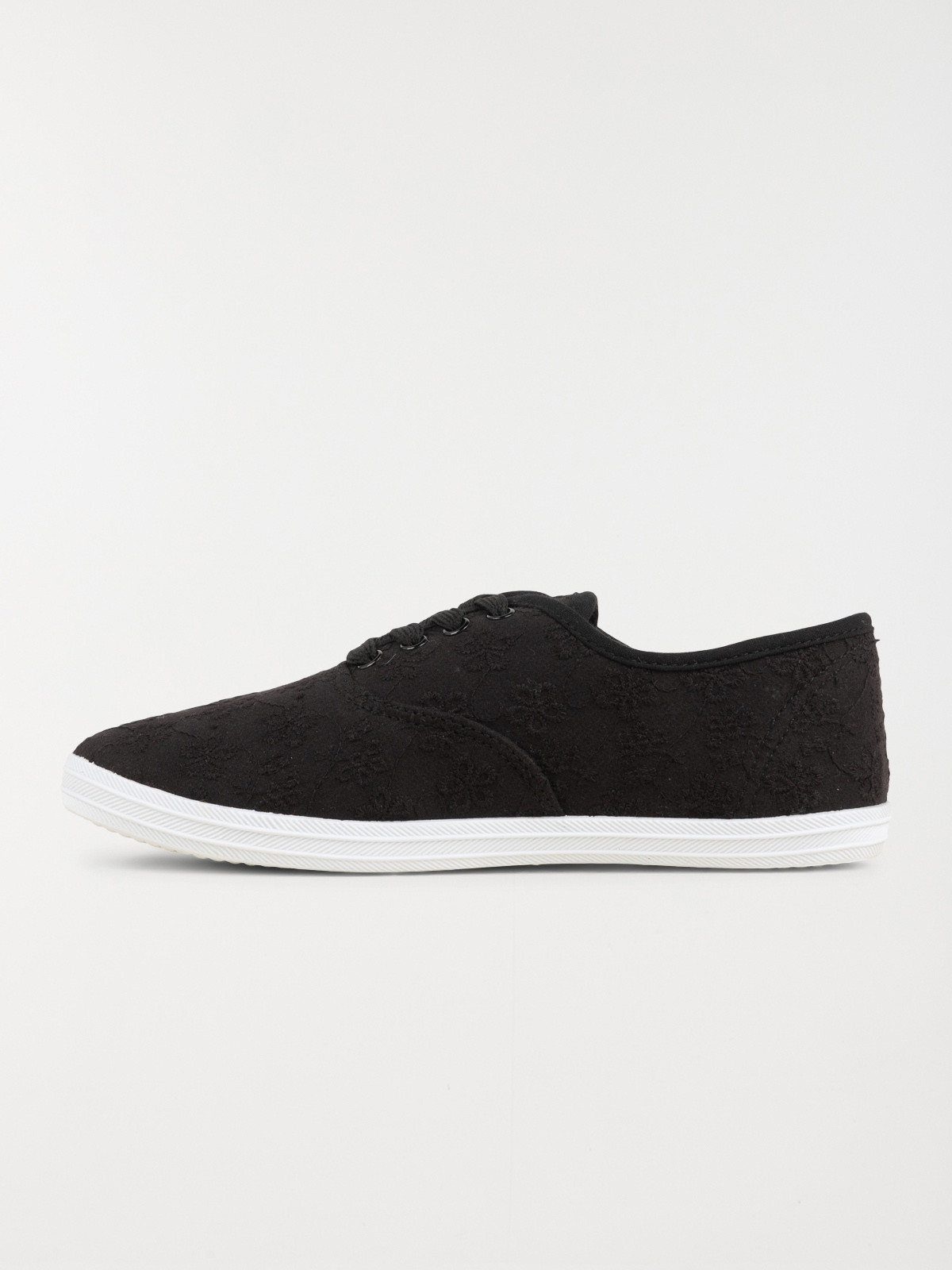 Tennis en toile dentelle noir (36-42) Tennis en toile dentelle noir (36-42)