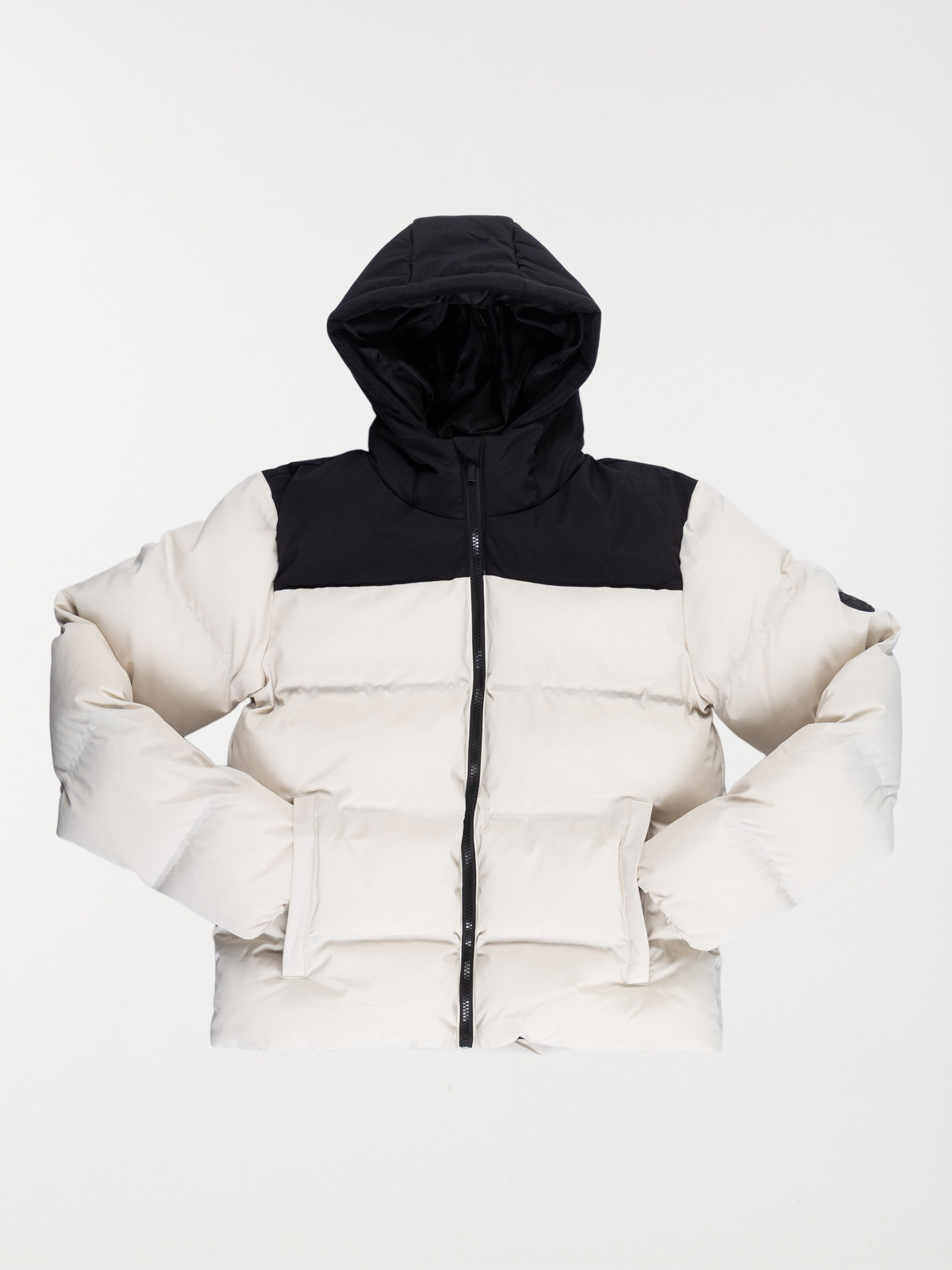 Doudoune capuche bicolore garçon (XXS-M) Doudoune capuche bicolore garçon (XXS-M)