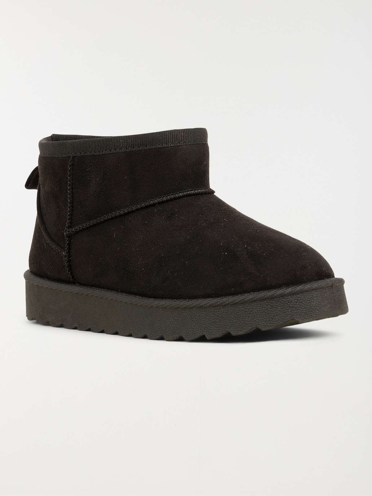 Boots noires fille (31-36) Boots noires fille (31-36)