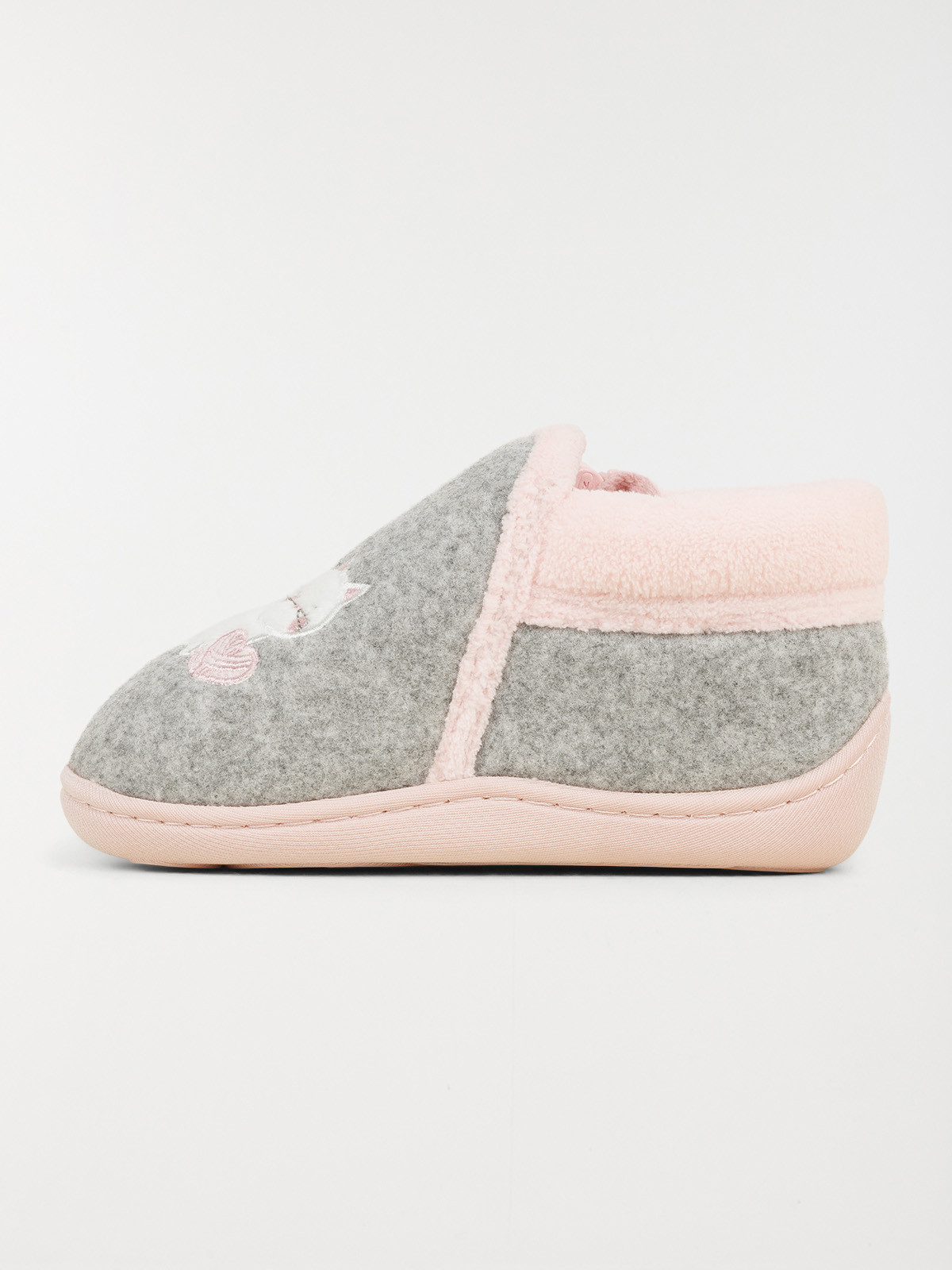 Chaussons Isotoner chat fille (20-25) Chaussons Isotoner chat fille (20-25)