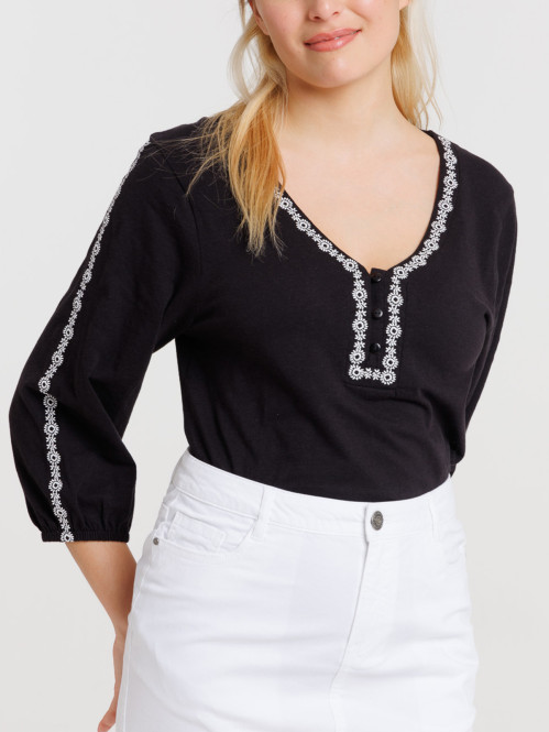 T-shirt noir brodé femme